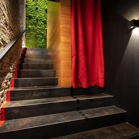 Отель Zrooms&suites Boutique