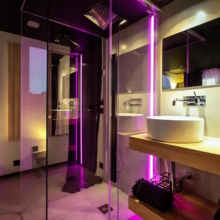 Отель Zrooms&suites Boutique