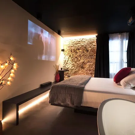 Отель Zrooms&suites Boutique Сарагоса