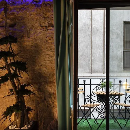 Zrooms&suites Boutique 4*