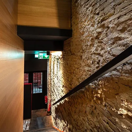 Zrooms&suites Boutique Hotel 4*