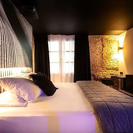 מלון The Black Boutique -- Turistea 4*