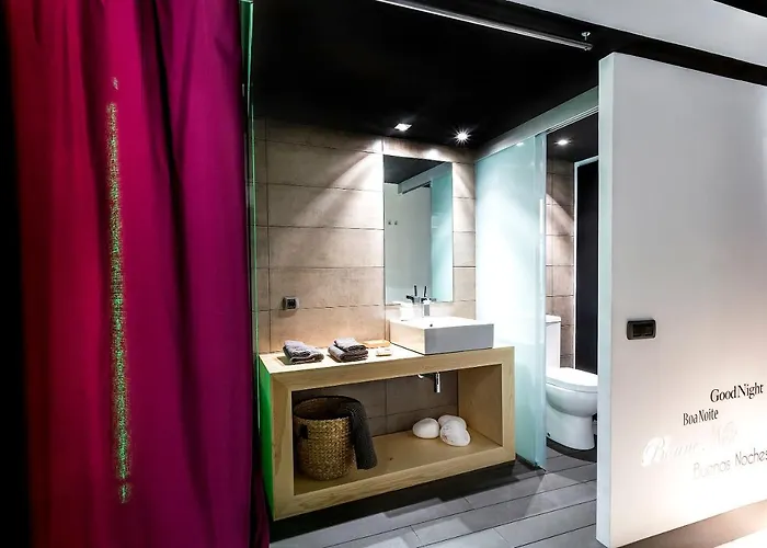 Hotel Zrooms&suites Boutique 4*